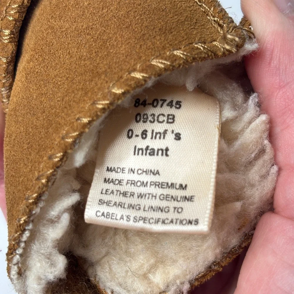 Cabelas Infant Boots Brown Suede‎ Sheepskin Lined Winter Baby Shoes 0-6 Months